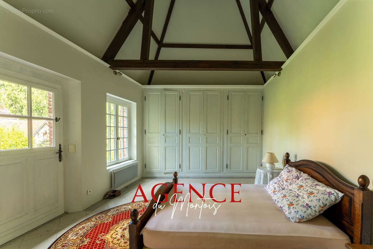 Maison à NOGENT-SUR-SEINE