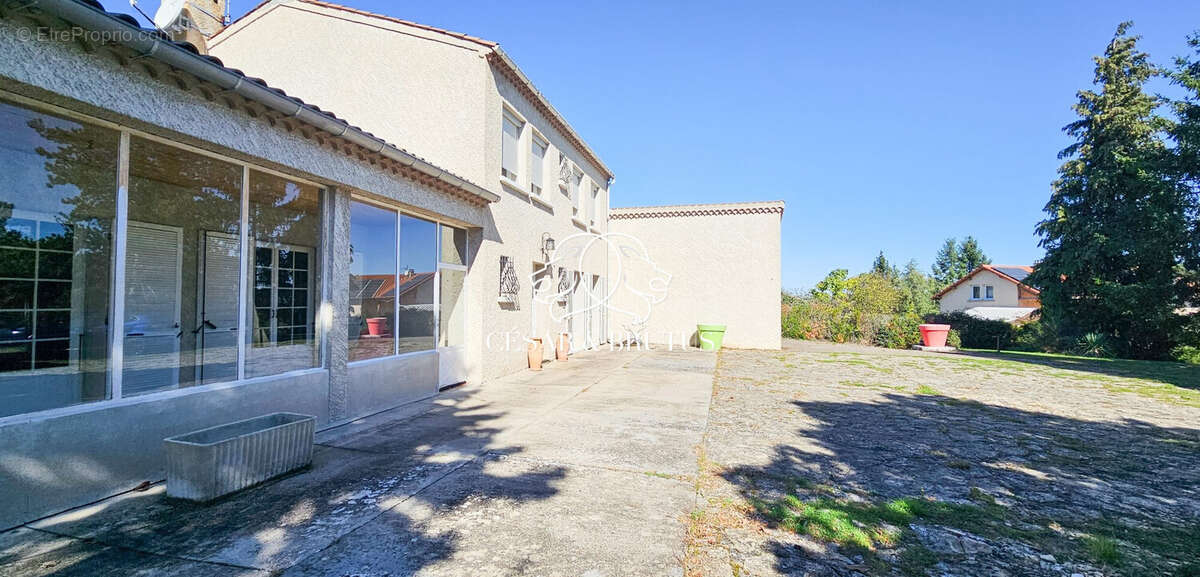 Maison à SAINT-GERMAIN-LAVAL