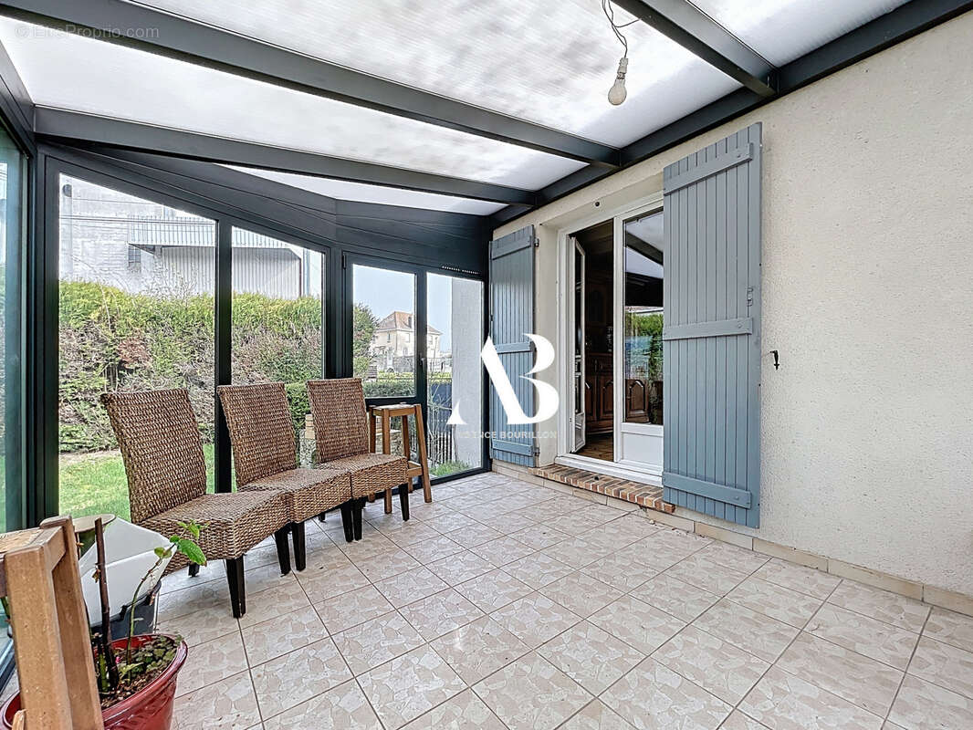 Maison à ROZAY-EN-BRIE