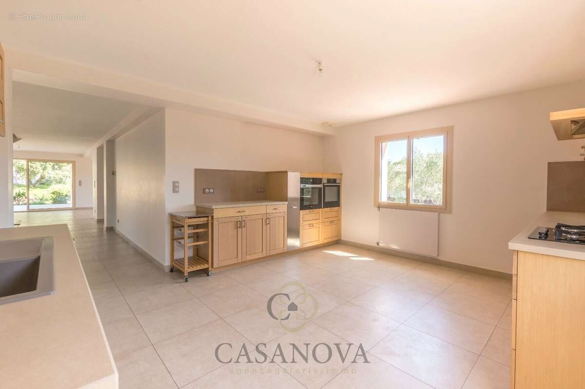 Maison à SAINT-GELY-DU-FESC