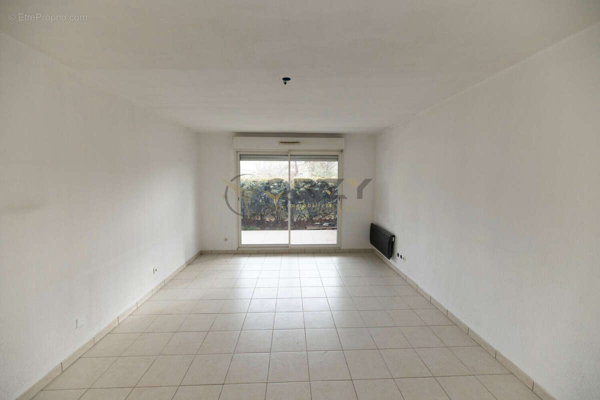 Appartement à LE PONTET