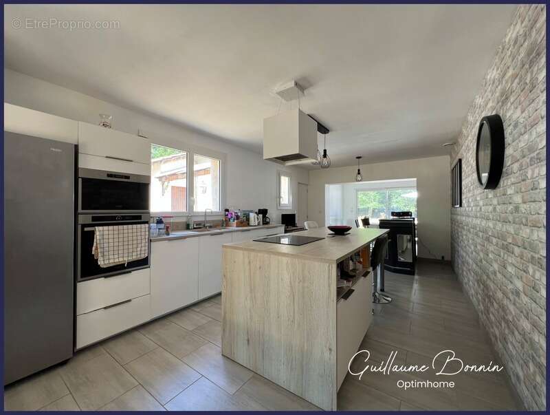 Maison à SCORBE-CLAIRVAUX