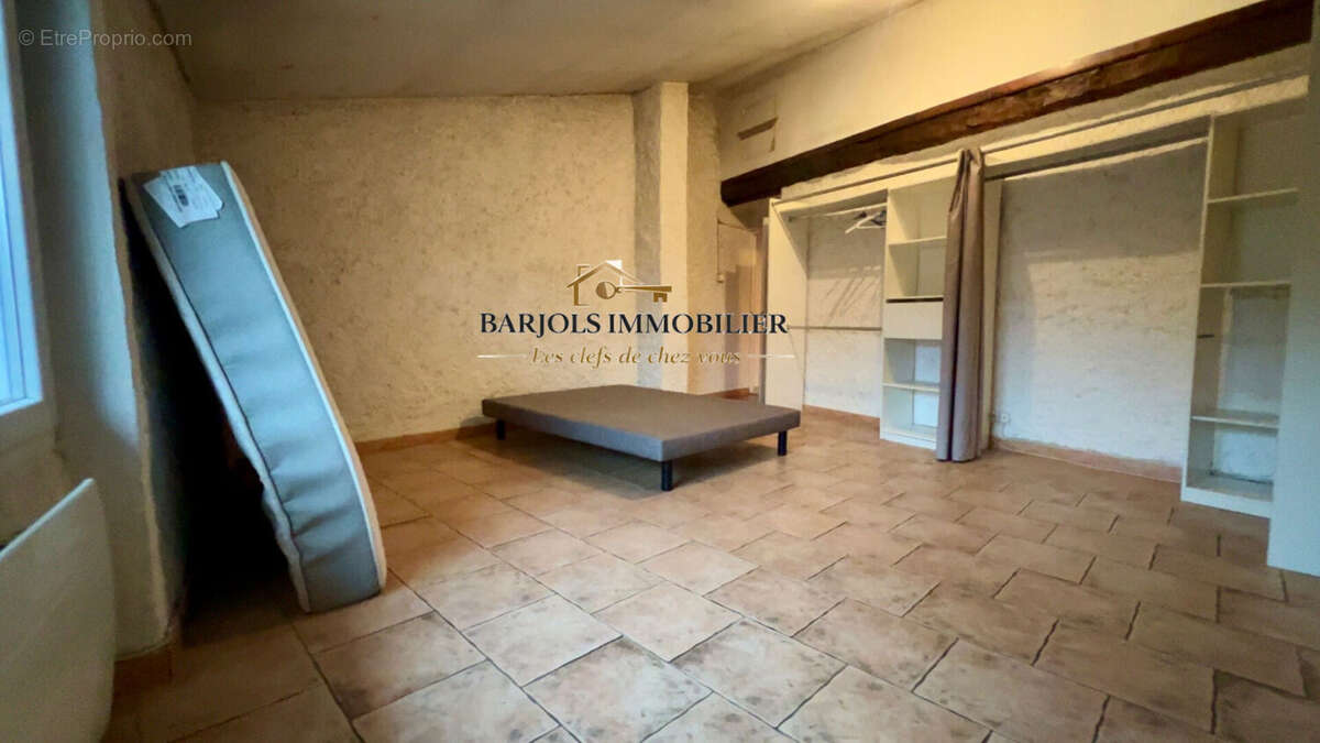 Maison à BARJOLS