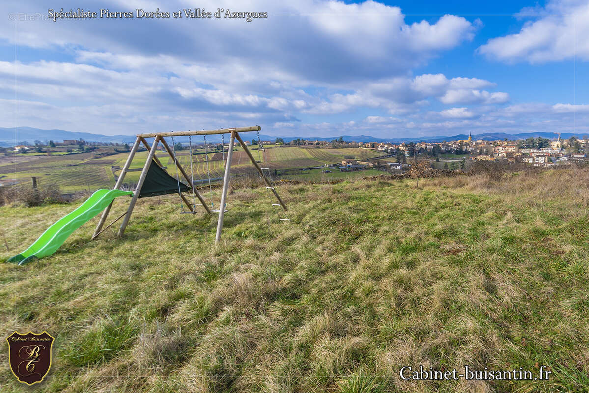 Maison à LE BOIS-D&#039;OINGT