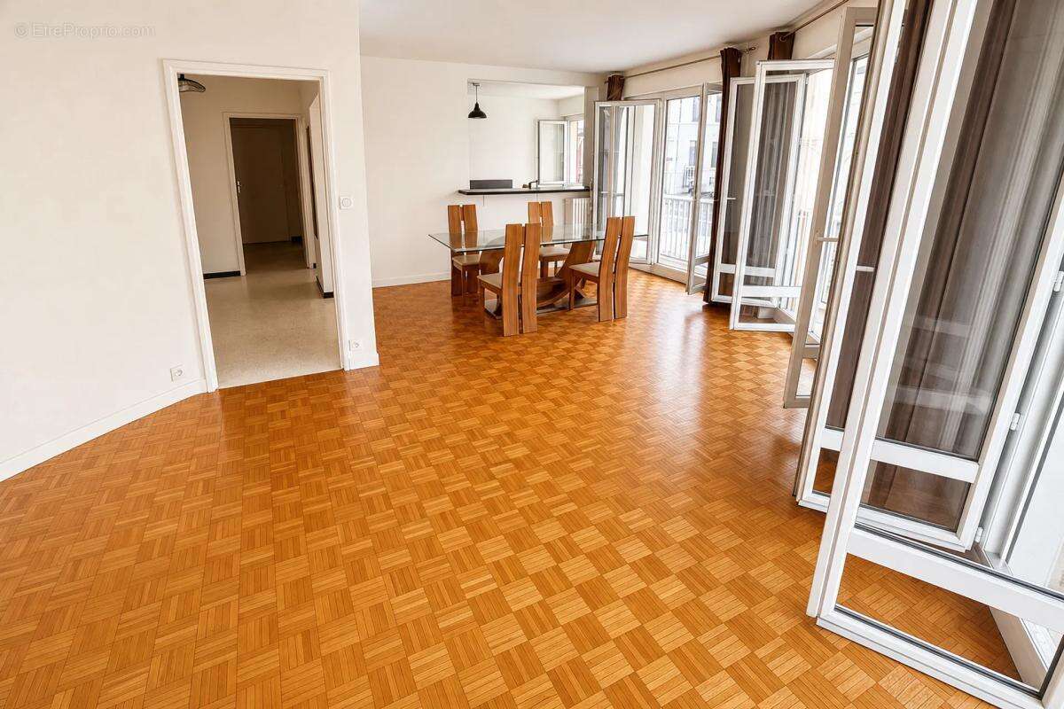 Appartement lumineux 95 m² à Saint-Chamond - photo 2