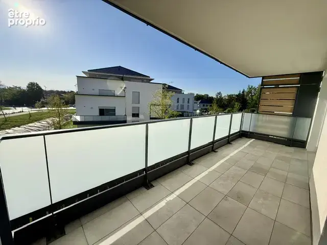 Exclusivité, T3 66m2 avec terrasse 25m2 et un grand garage à Divonne les Bains 01220 - photo 23