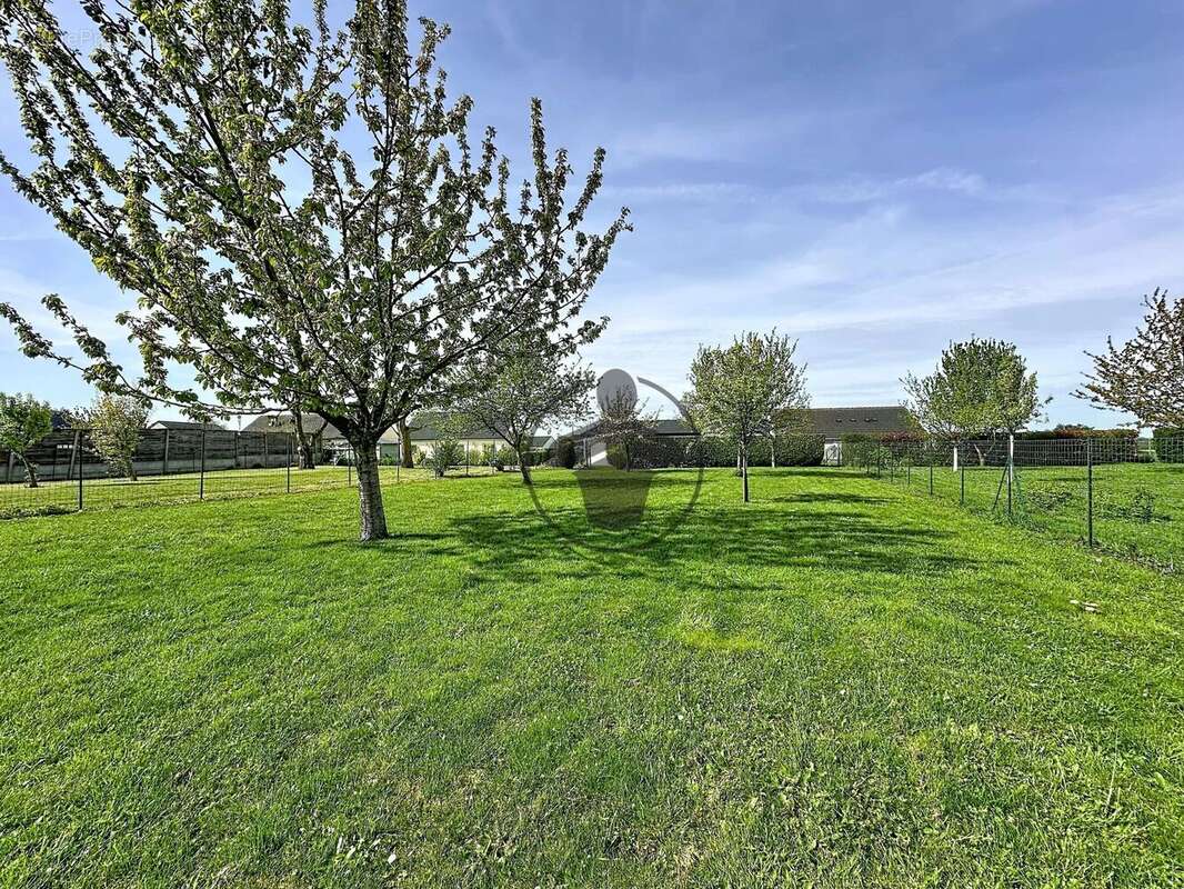 Maison à SAINT-QUENTIN