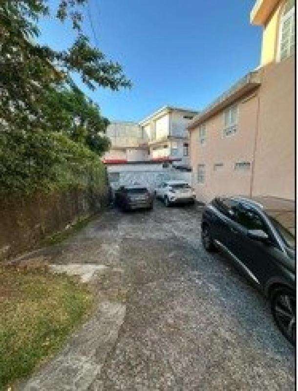 Appartement à FORT-DE-FRANCE
