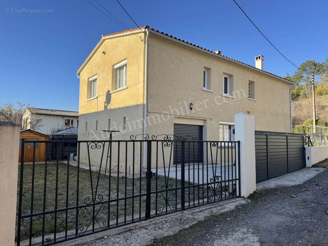 Maison à ESPERAZA