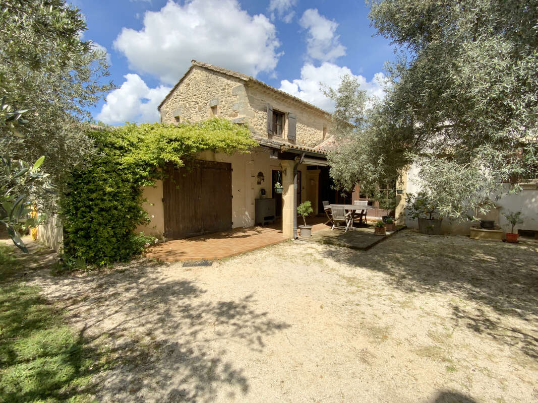 Maison à UZES