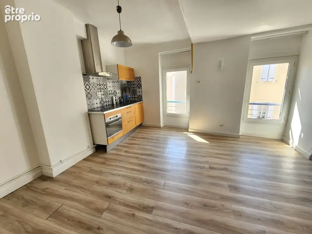 Appartement 3 pièces 49 m² à vendre à Saint-Chamas (13250) - photo 5