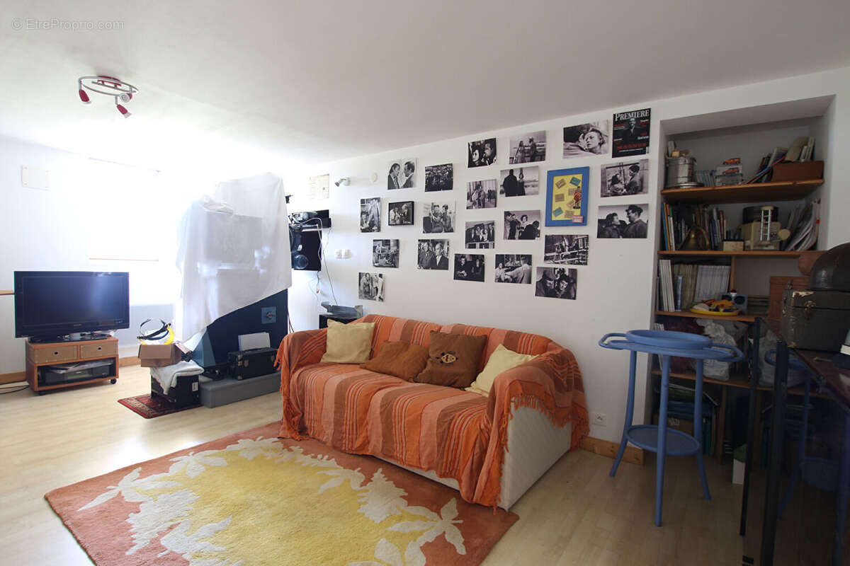 Maison à CREVIN