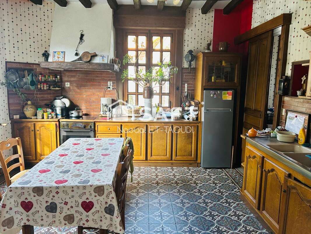 Maison 173 m² à Fontaine-Les-Croisilles  - photo 6
