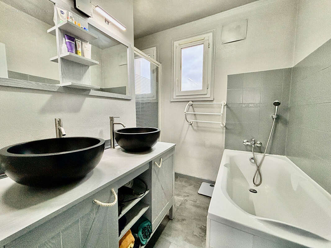 Maison à MAINVILLIERS