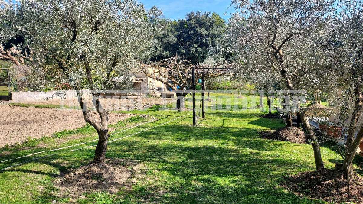 Maison à MIRABEL-AUX-BARONNIES
