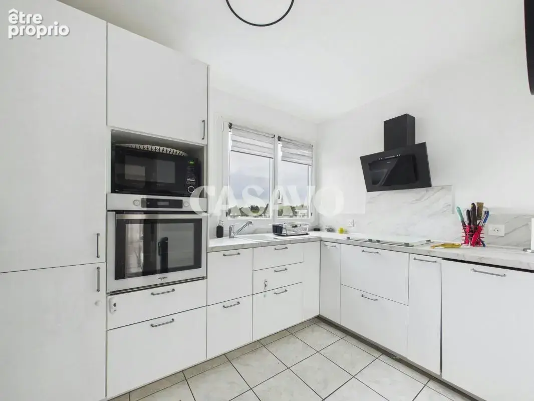 Vente Appartement 4 pièces de 70m² - 69140 Rillieux-la-Pape - photo 3