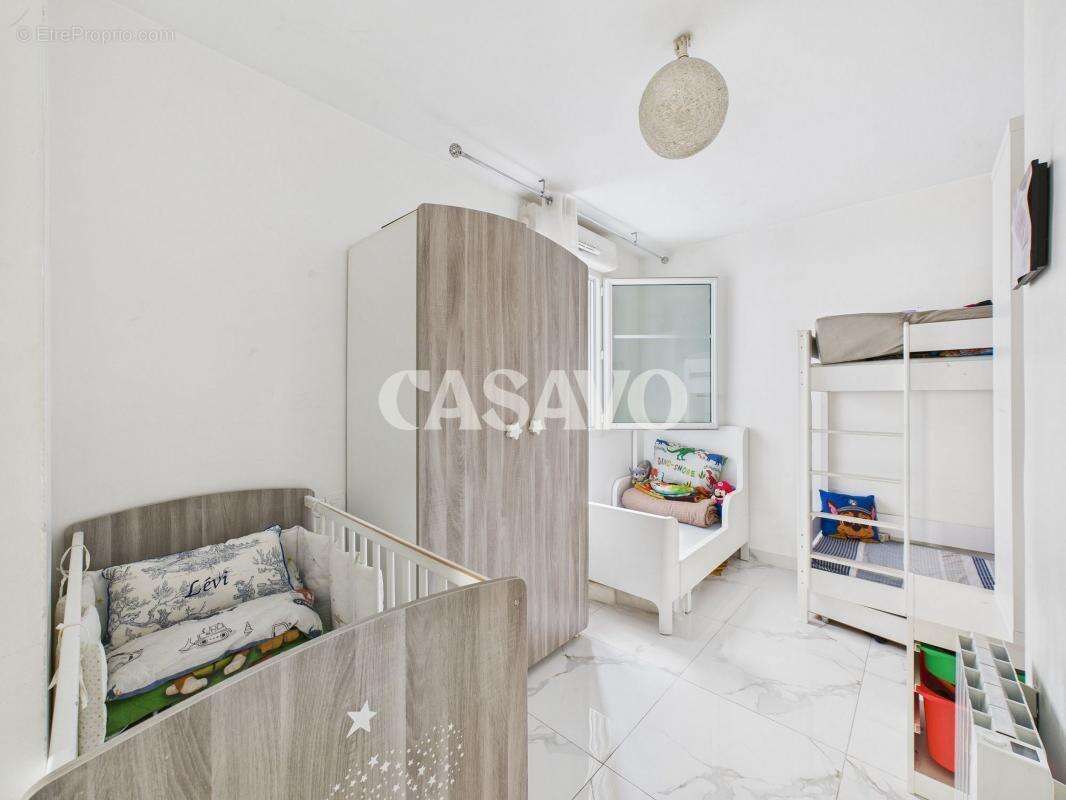 Appartement à MAISONS-ALFORT