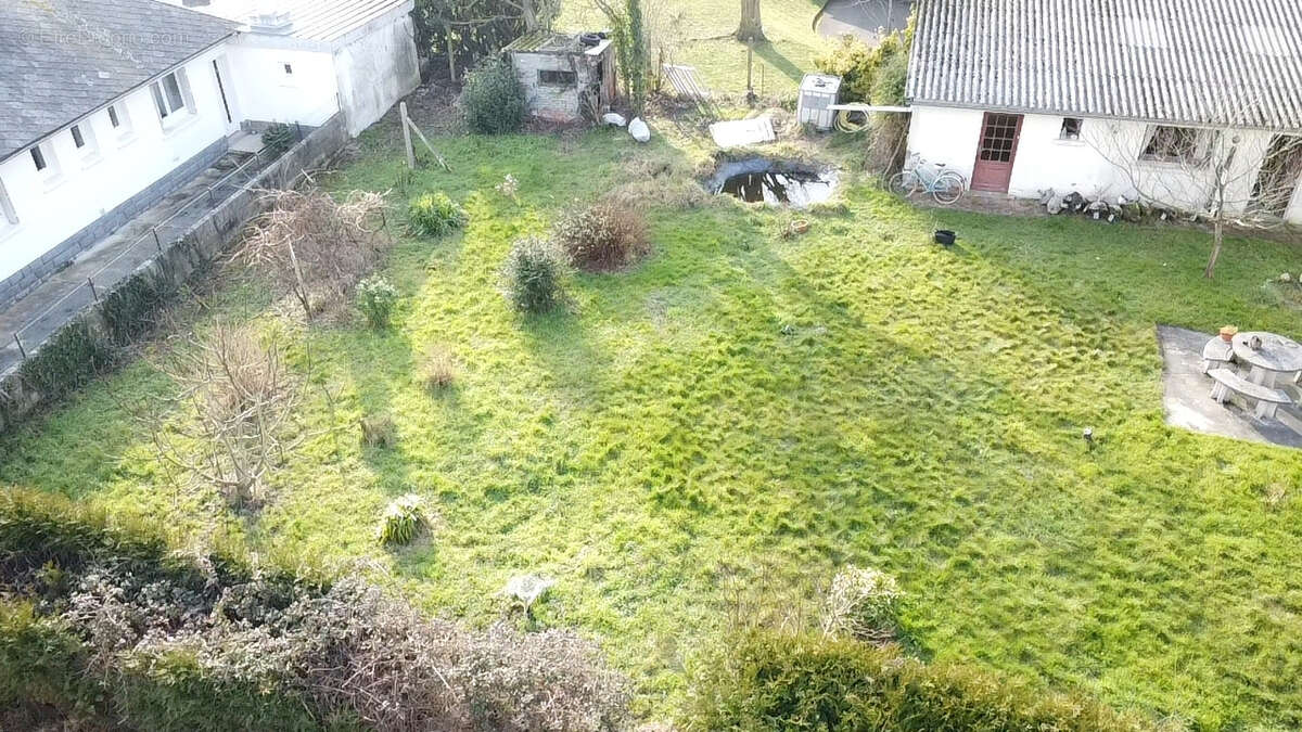 Terrain à GRANVILLE