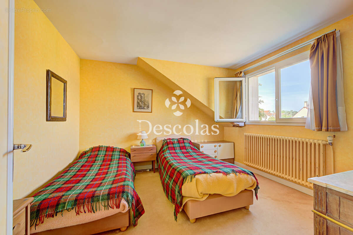 Maison - Saint-Germain-en-Laye - Quartier Sous-préfecture - photo 11