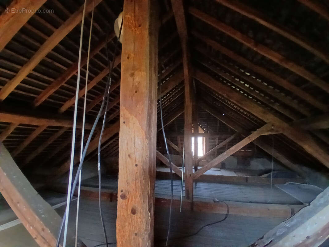 Maison à SAINT-LEGER-DE-FOUGERET