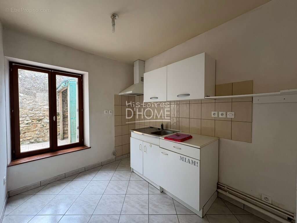 Maison à VIELS-MAISONS