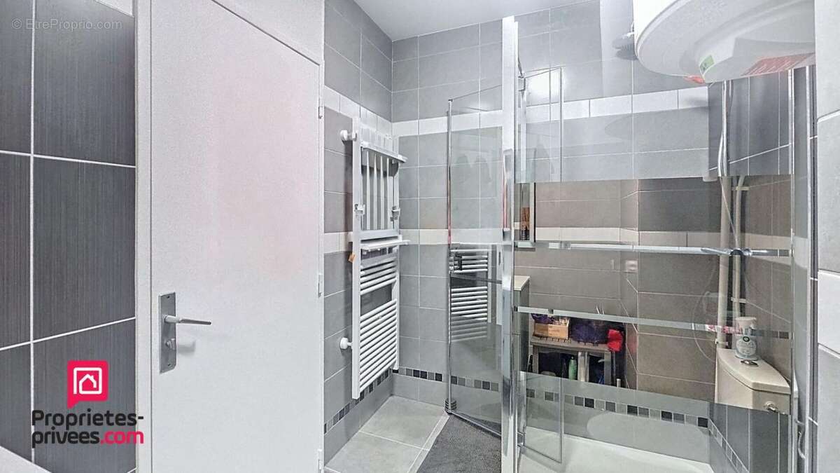 Appartement à VAUX-SUR-MER
