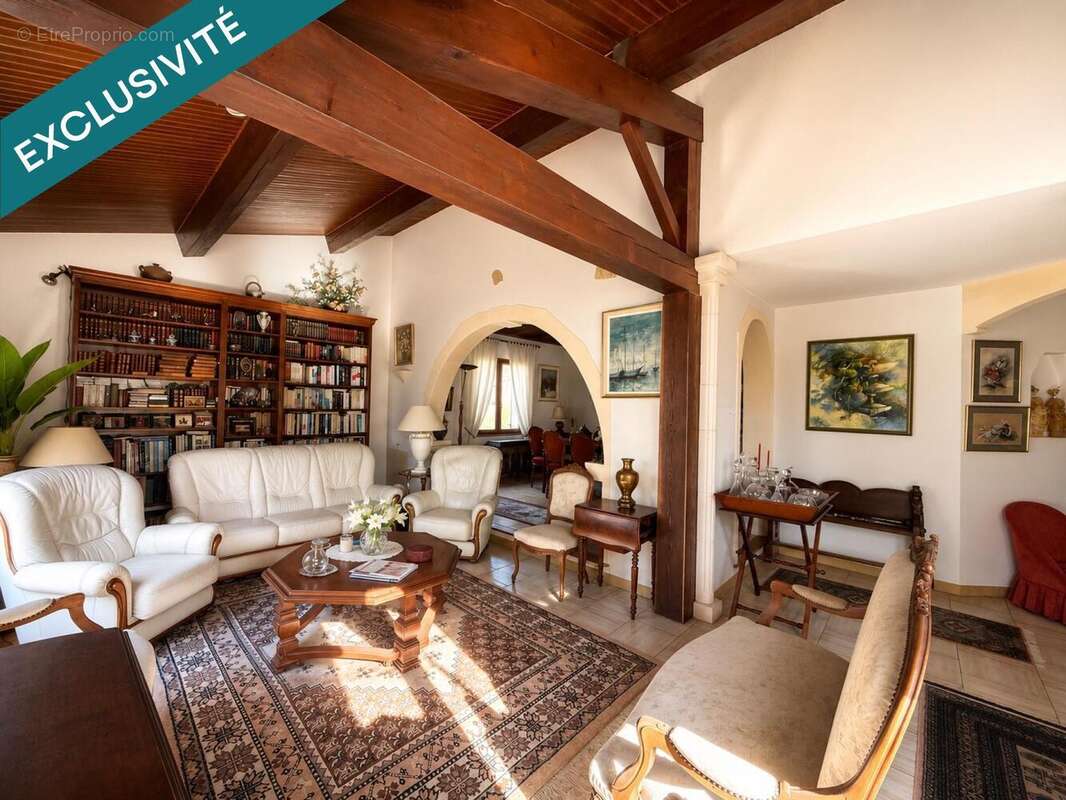 Maison 215 m² à Carcassonne  - photo 4