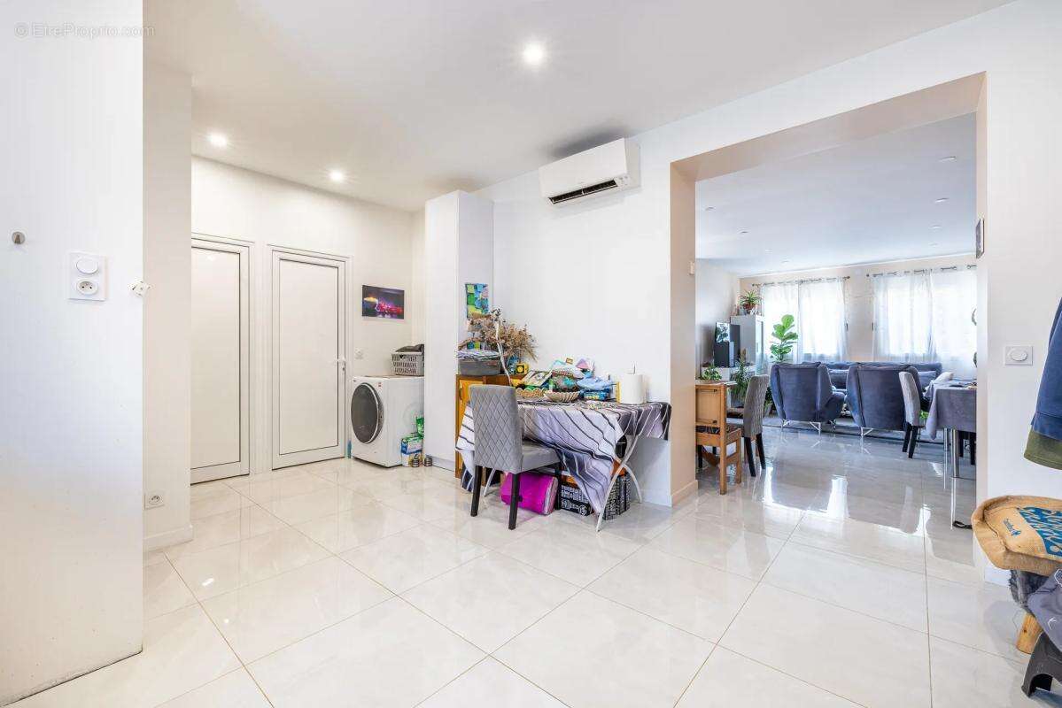 Maison de 5 pièces à Drancy - photo 12