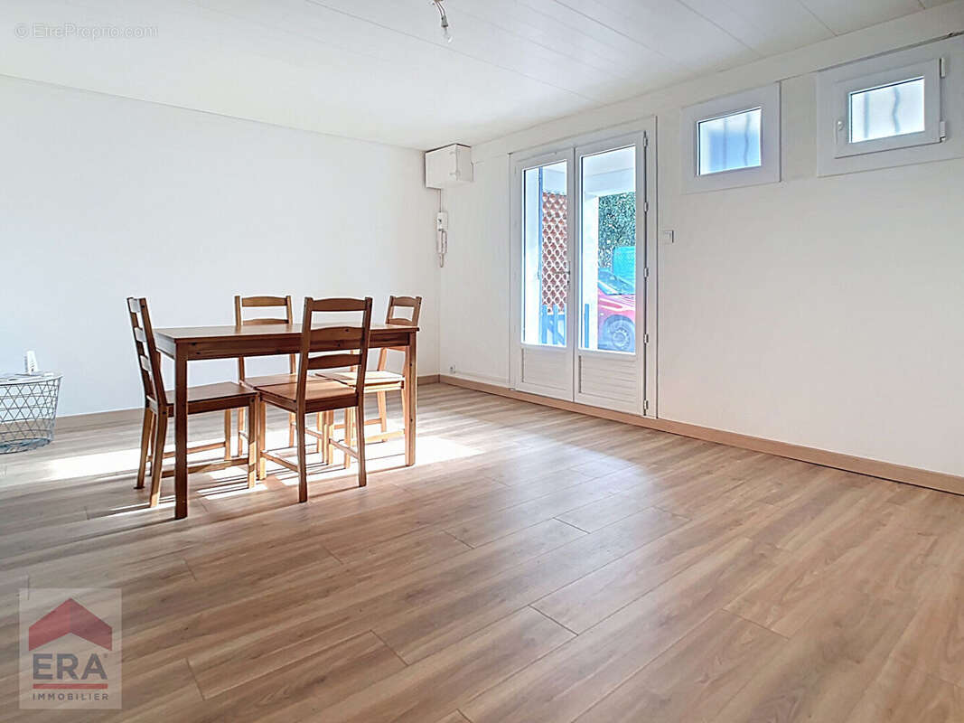 Appartement à MARSEILLE-14E