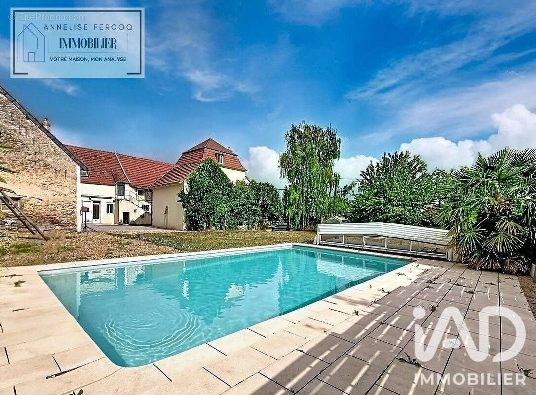 Maison 367 m² à Marzy  - photo 2