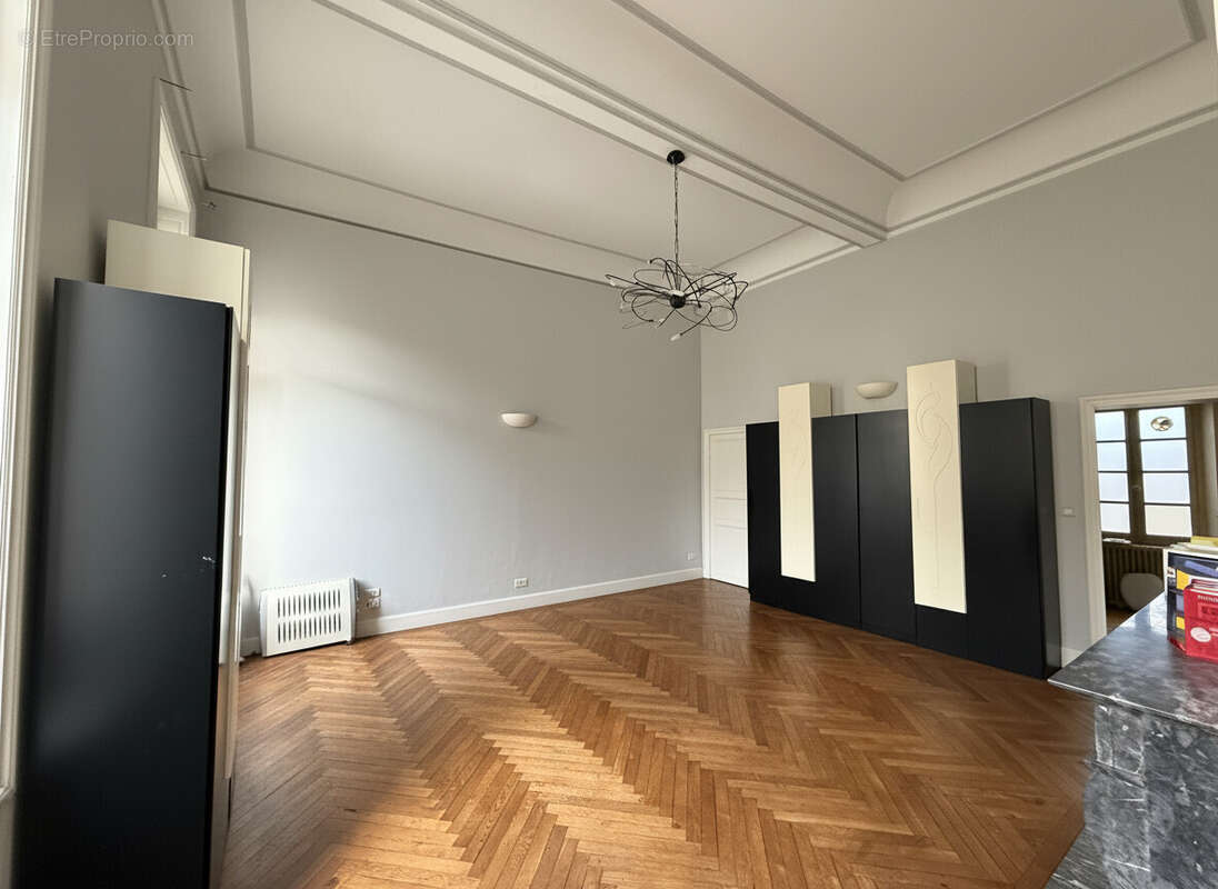Appartement à CARCASSONNE