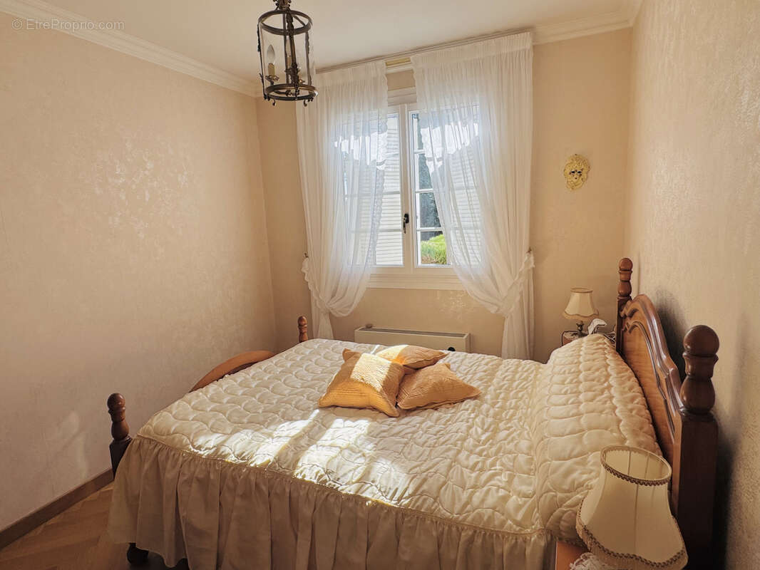 Maison à FERRIERES-EN-GATINAIS