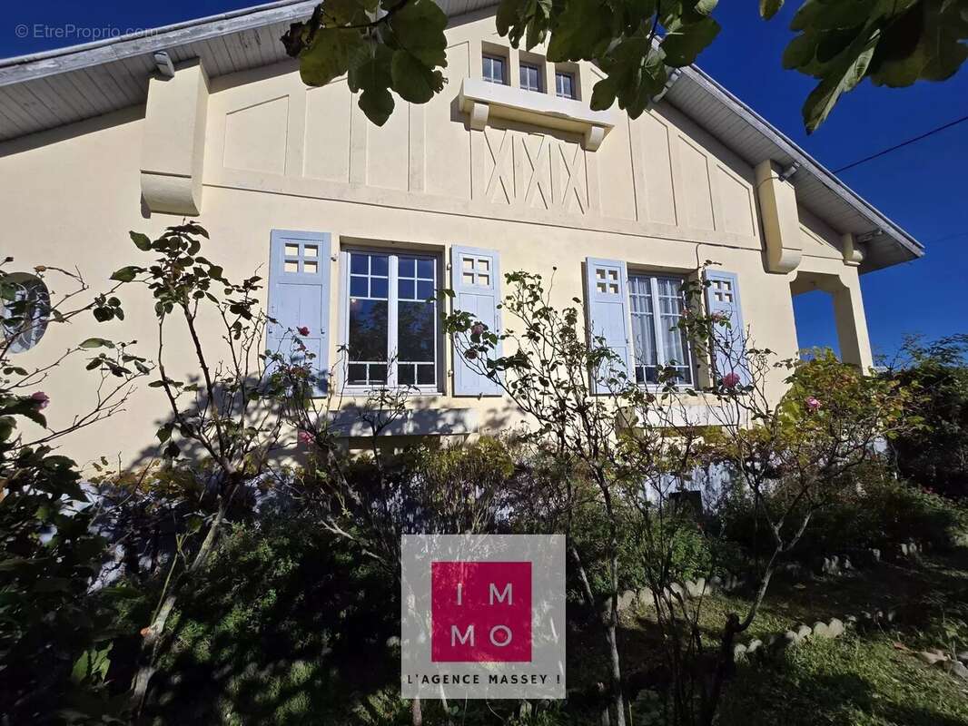 Appartement à TARBES