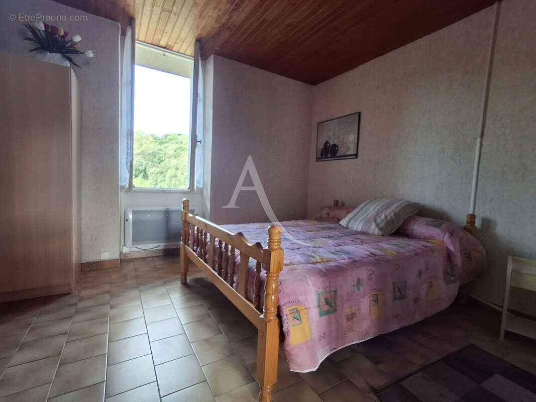 Appartement à BEDARIEUX