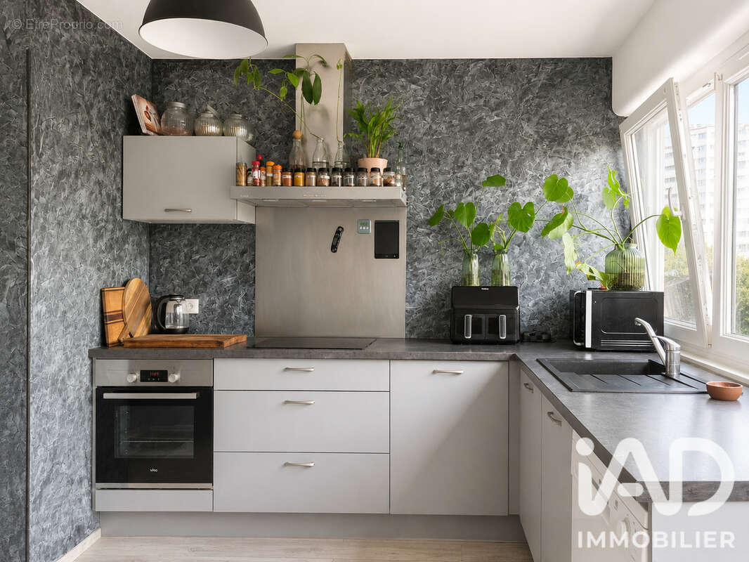 Appartement 68 m² à Besancon  - photo 6