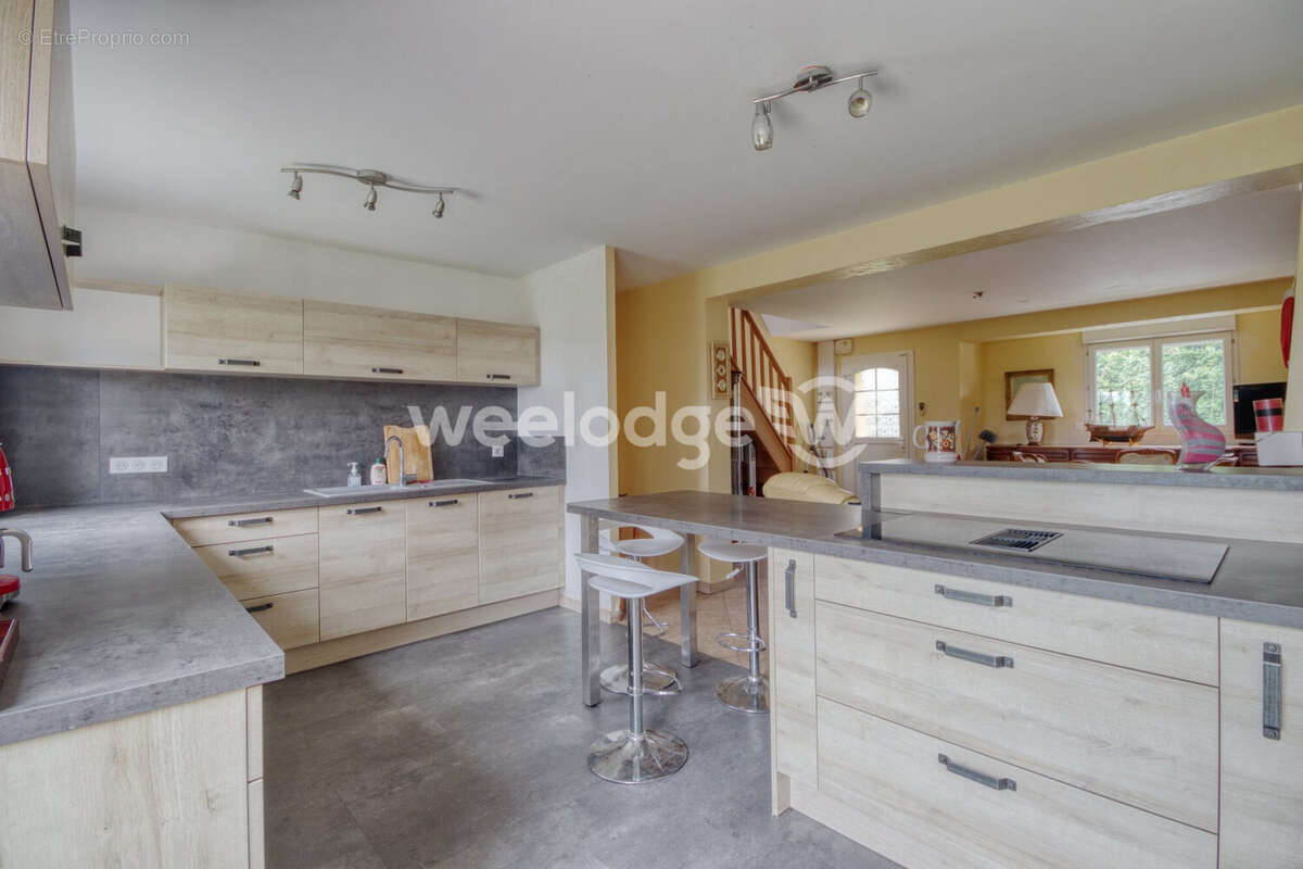 Maison 159 m² à Pacy-Sur-Eure  - photo 2