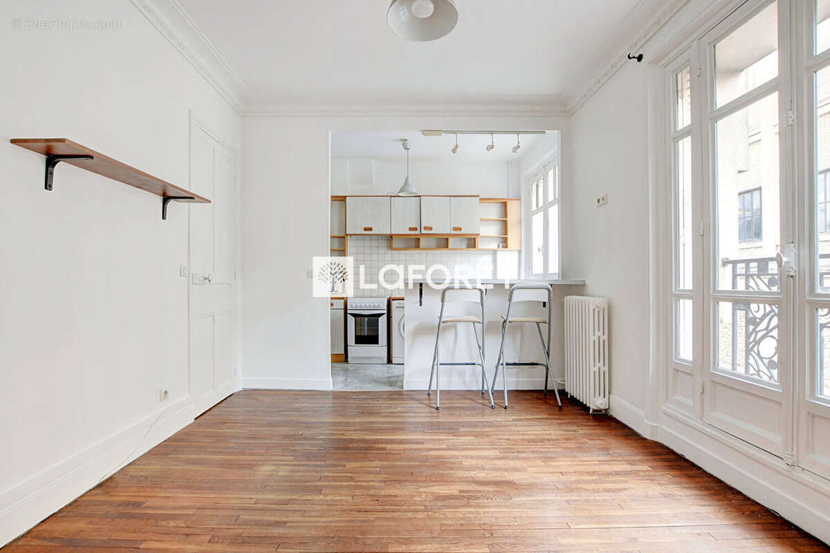 Appartement à PARIS-12E