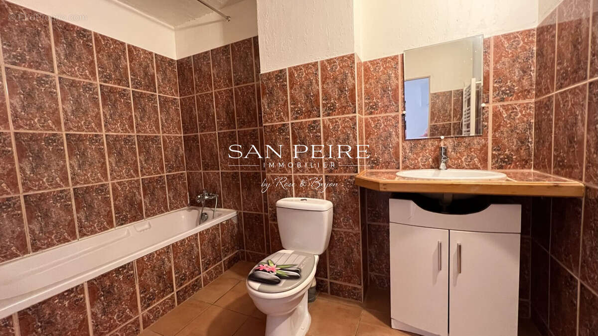 Appartement à LES ISSAMBRES