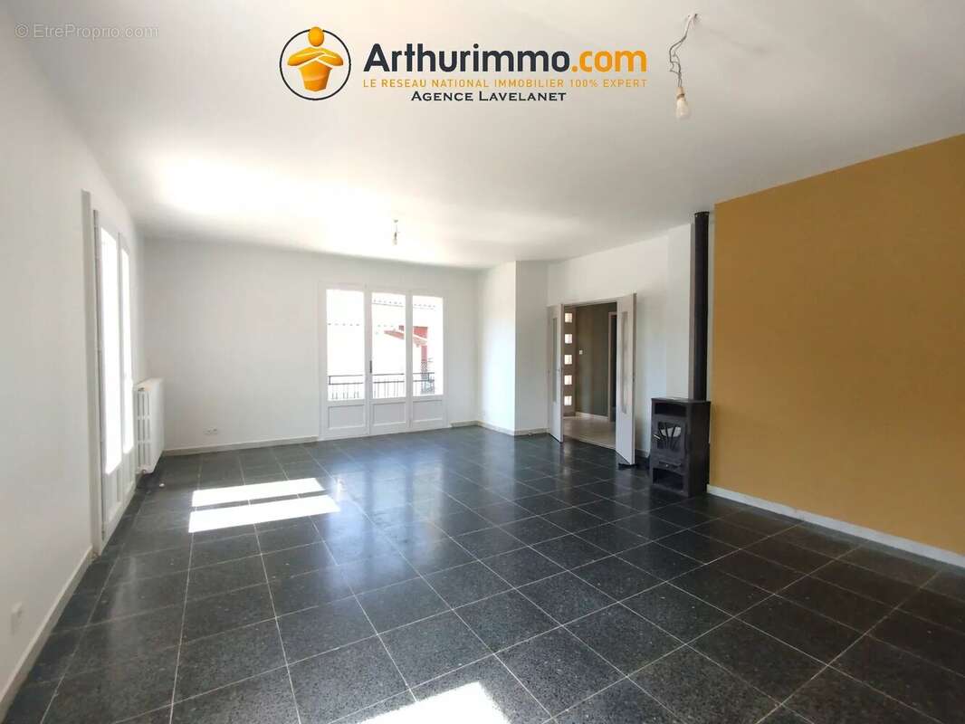 Maison de plein pied 112m² + garage + terrain 630m² foix - photo 3
