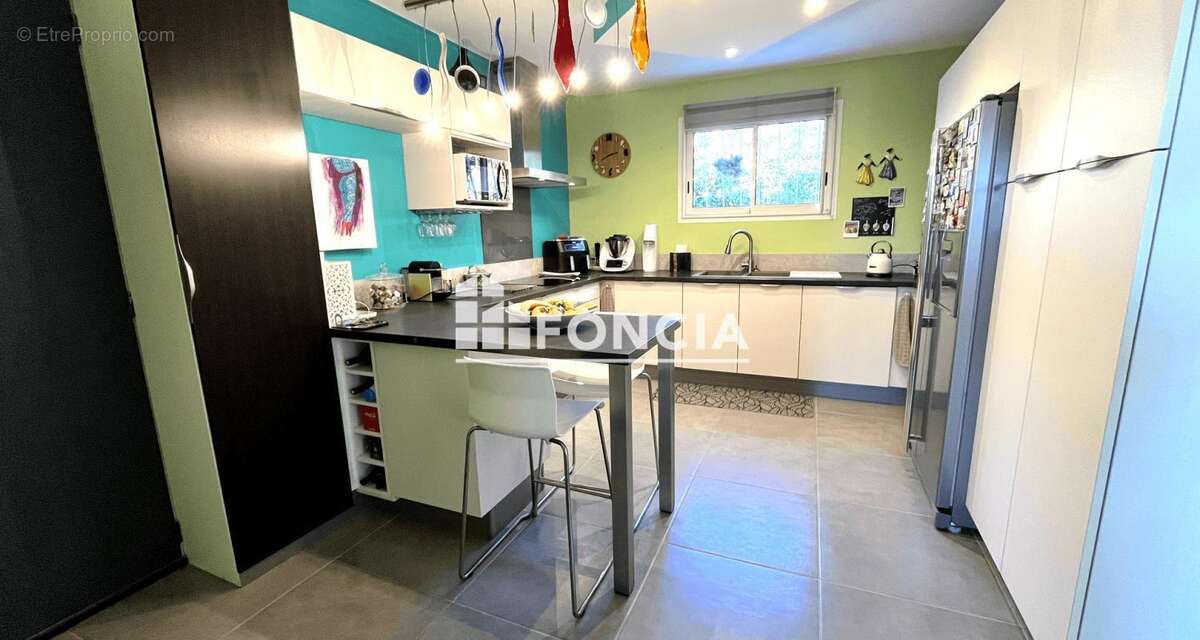 Appartement à SIX-FOURS-LES-PLAGES