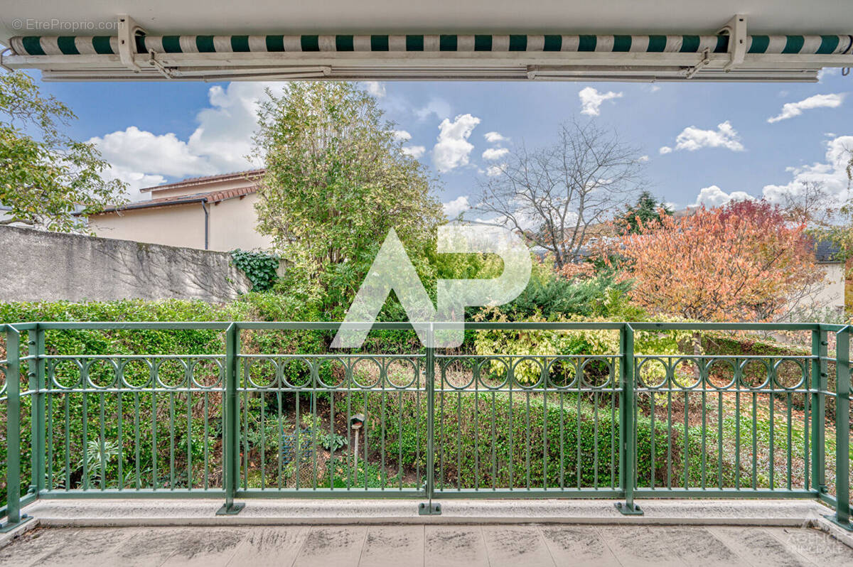 Appartement à RUEIL-MALMAISON