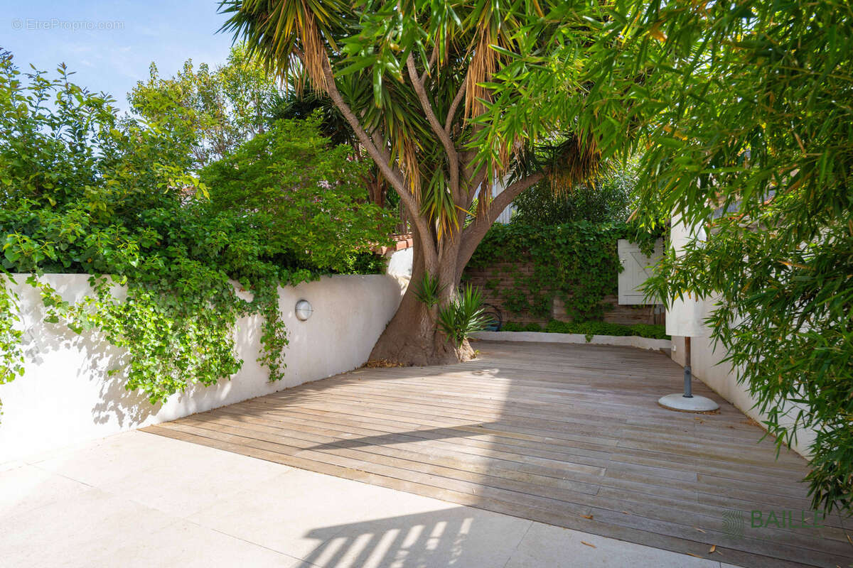 Maison à MARSEILLE-9E