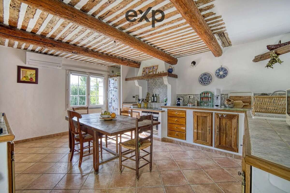 Maison à ANSOUIS