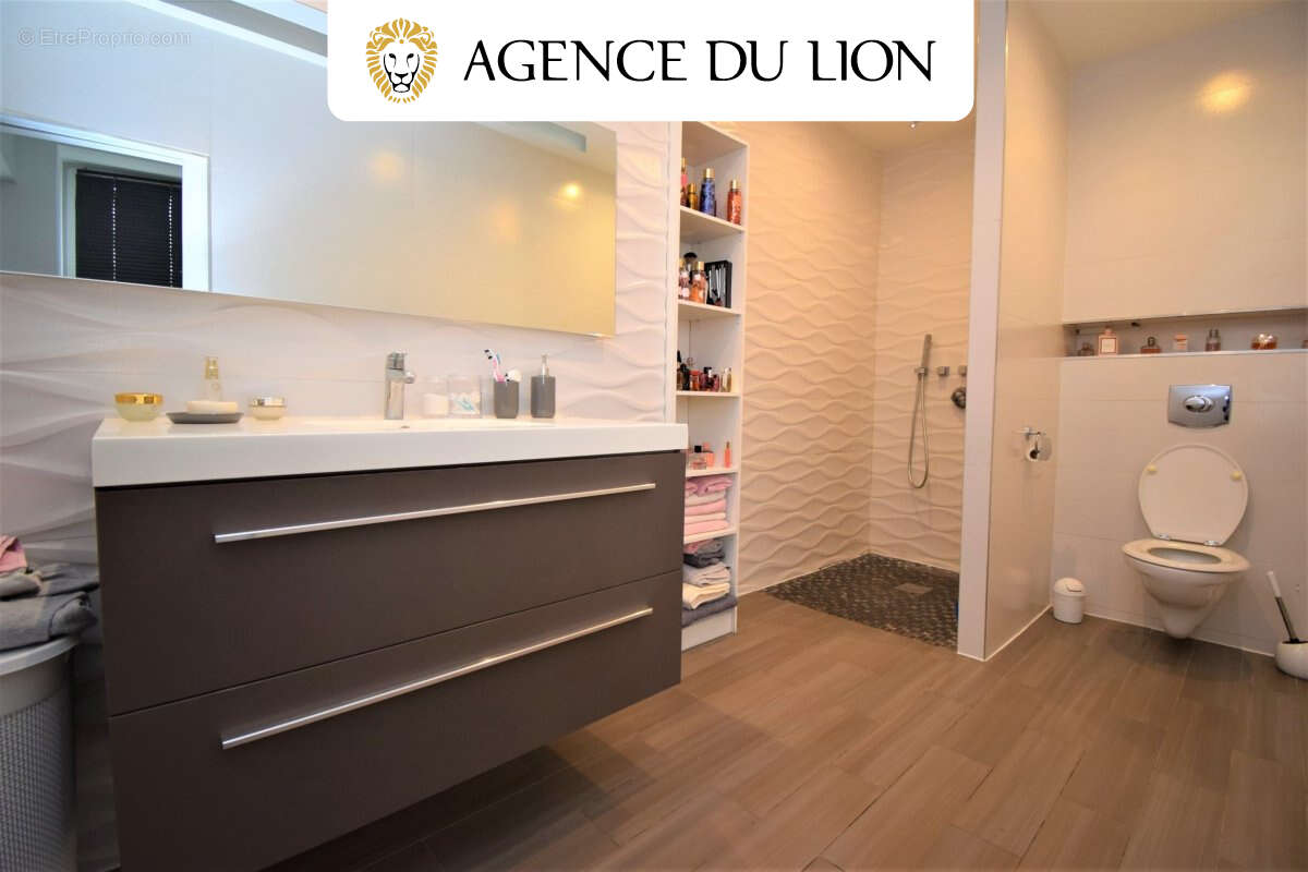 Appartement T4 - 2 chambres - Garage - photo 6