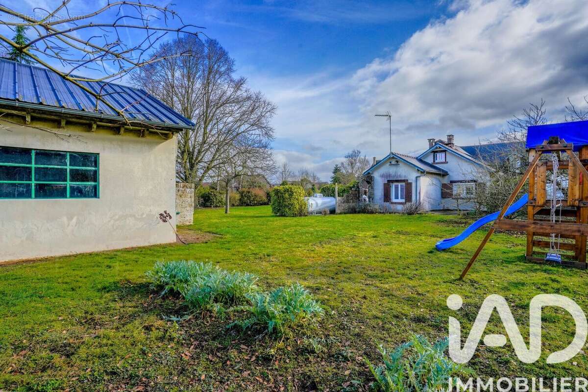 Maison 213 m² à Chanteloup  - photo 6