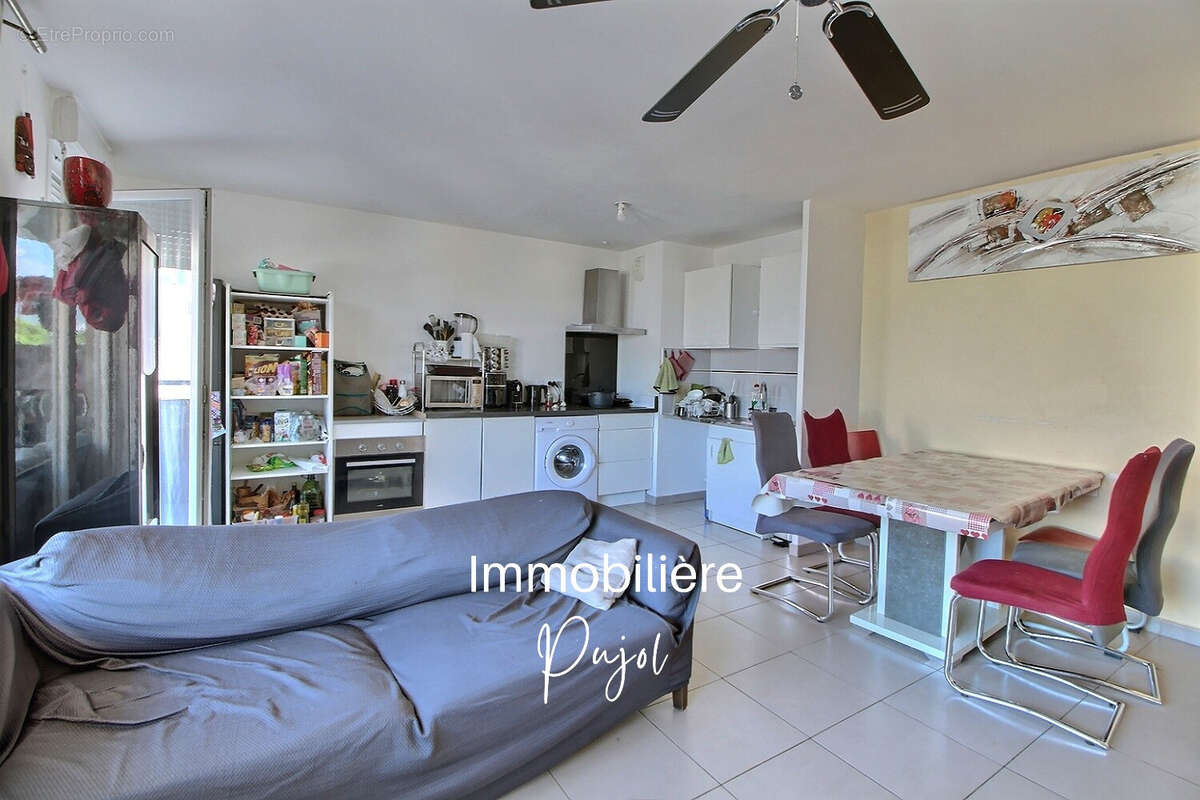 Appartement à MARSEILLE-4E