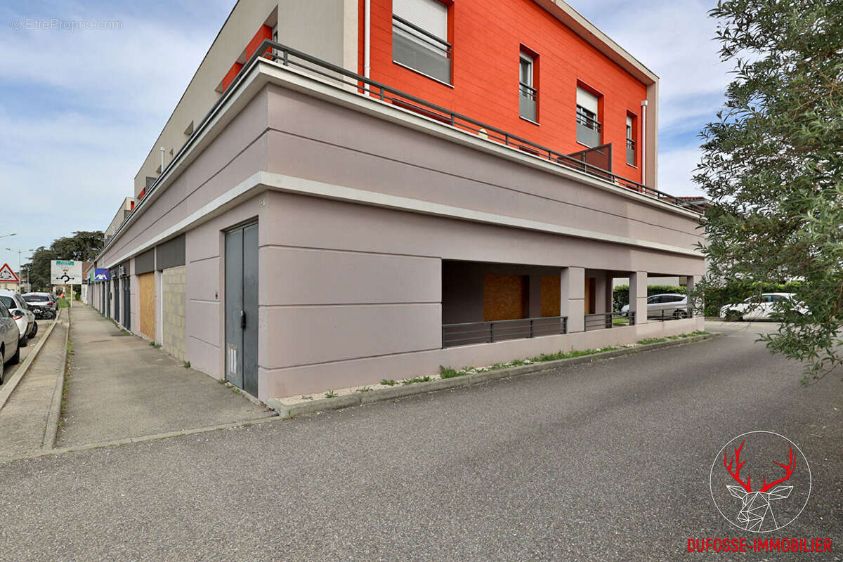 LENTILLY RN7 - Local commercial 200 m² à fort potentiel - photo 4