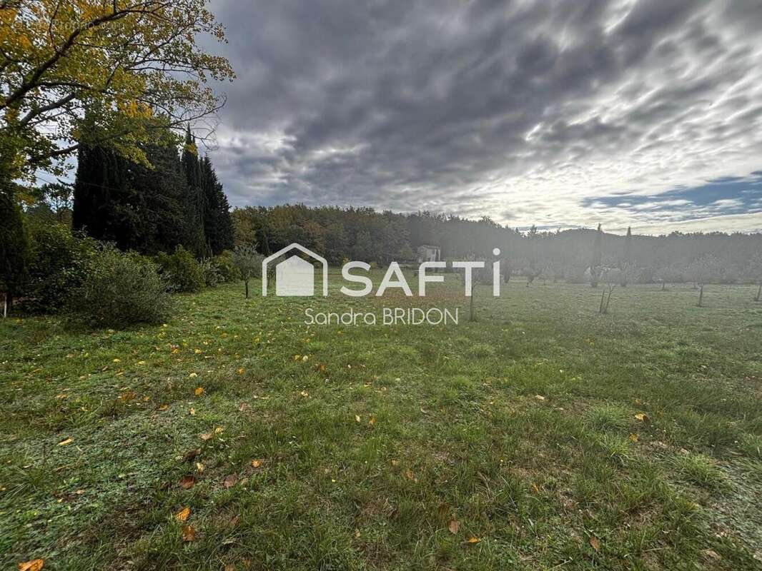 Photo 2 - Maison à TOURVES