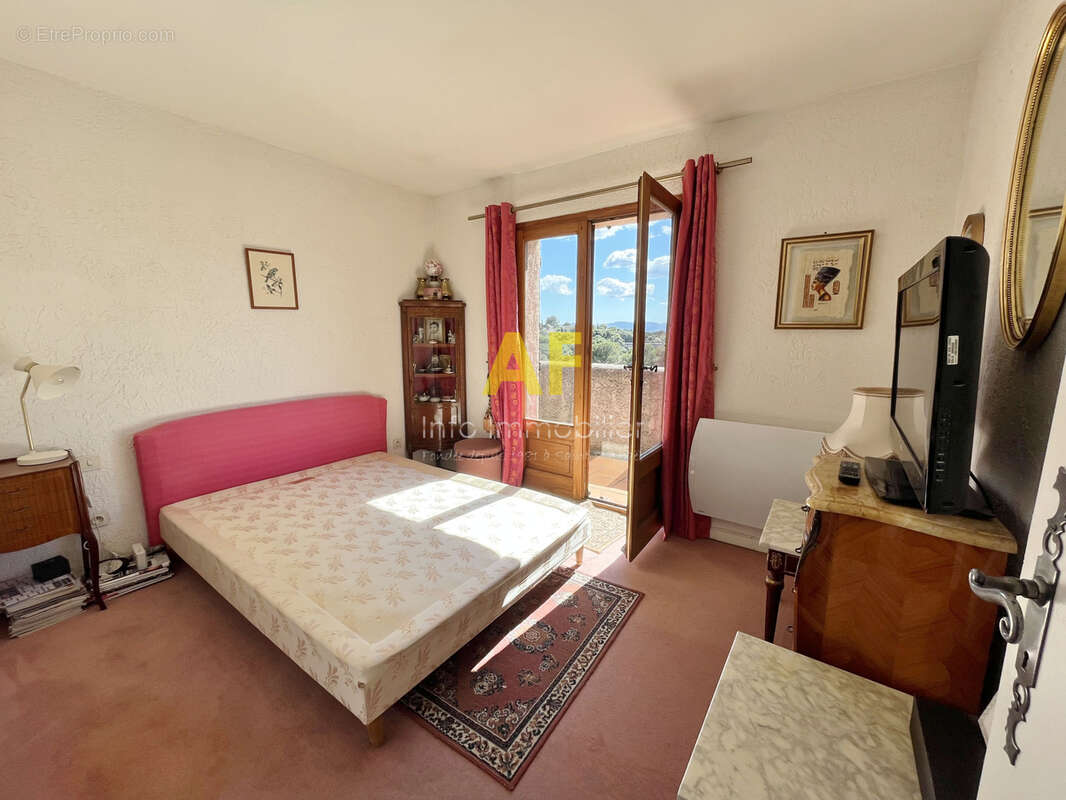 Maison à FREJUS
