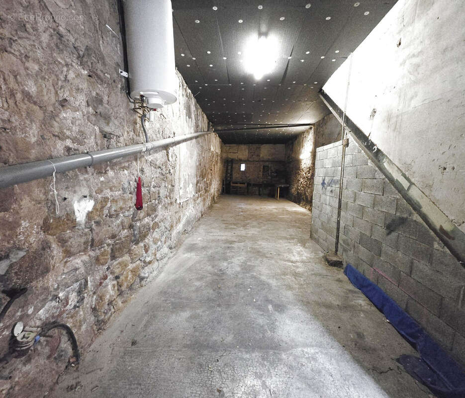 Maison de village grand garage - photo 11